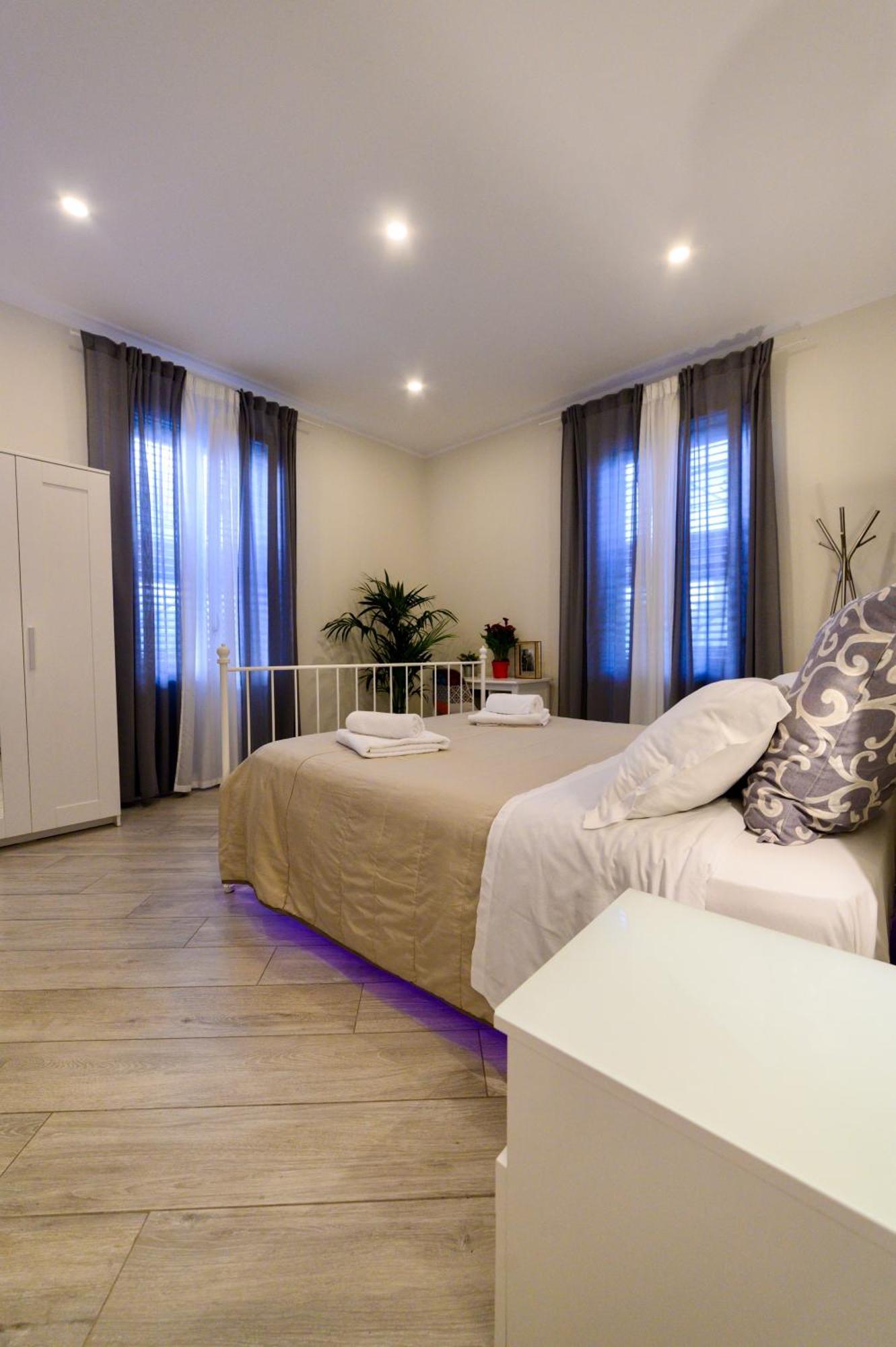 Le Terrazze Di Giulia Apartment ปาแลร์โม ภายนอก รูปภาพ